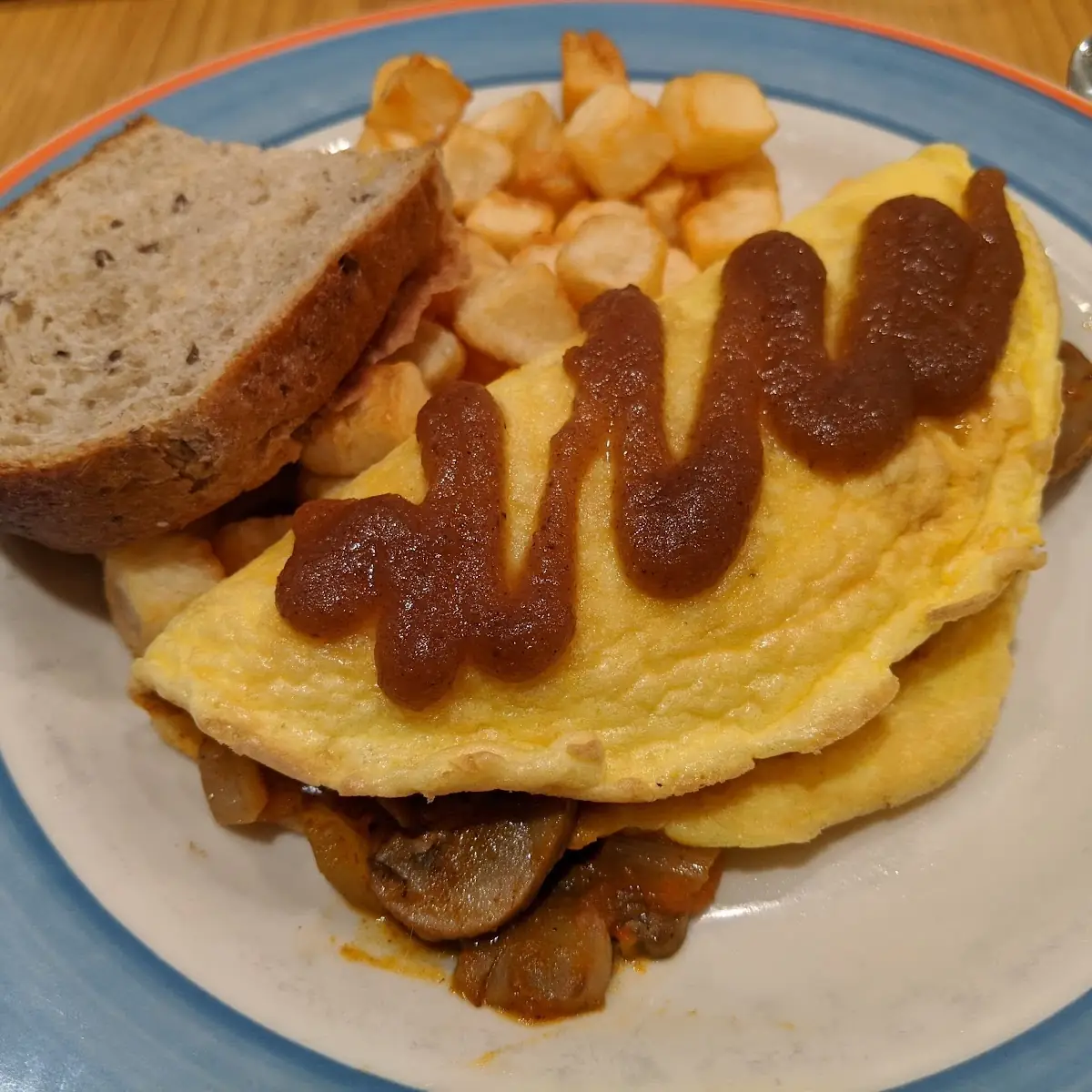 Pesto & Goat Cheese Omelet
