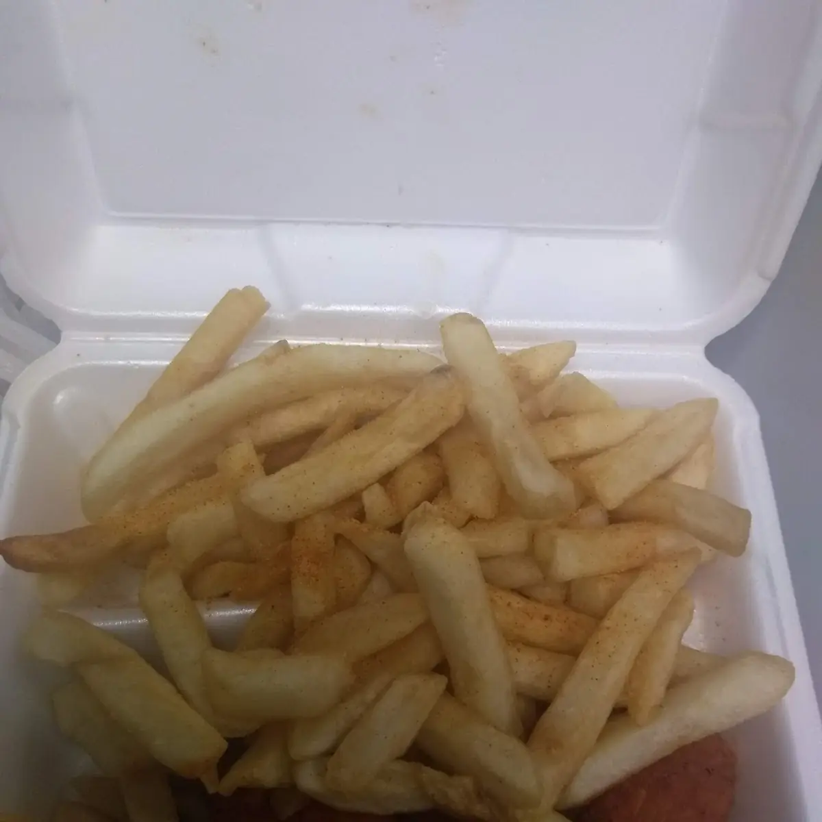 Boneless Wings and Fries
