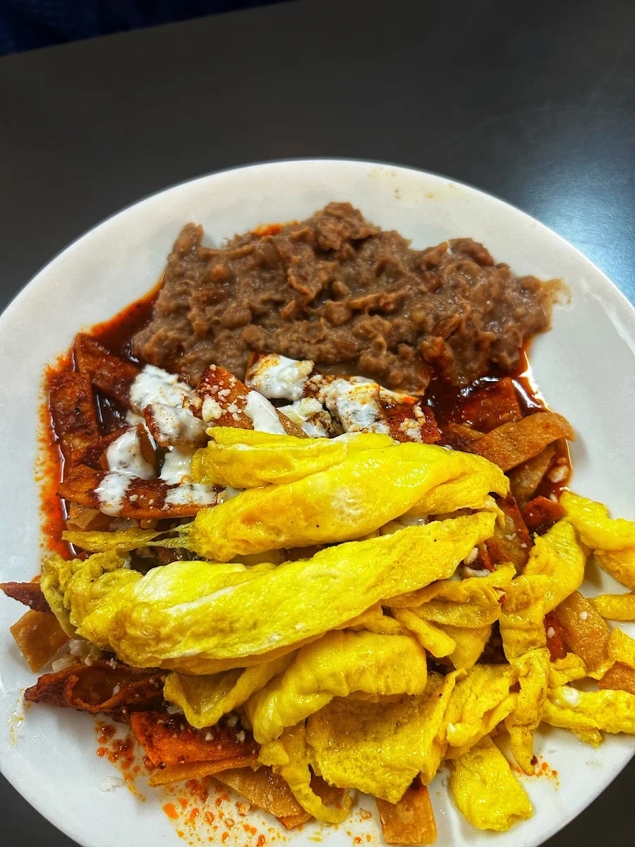 Chilaquiles Rojos