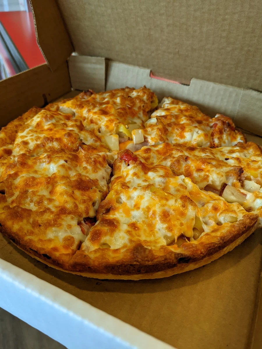 Hawaiian Pizza with Banana Peppers, Sal's Pizza