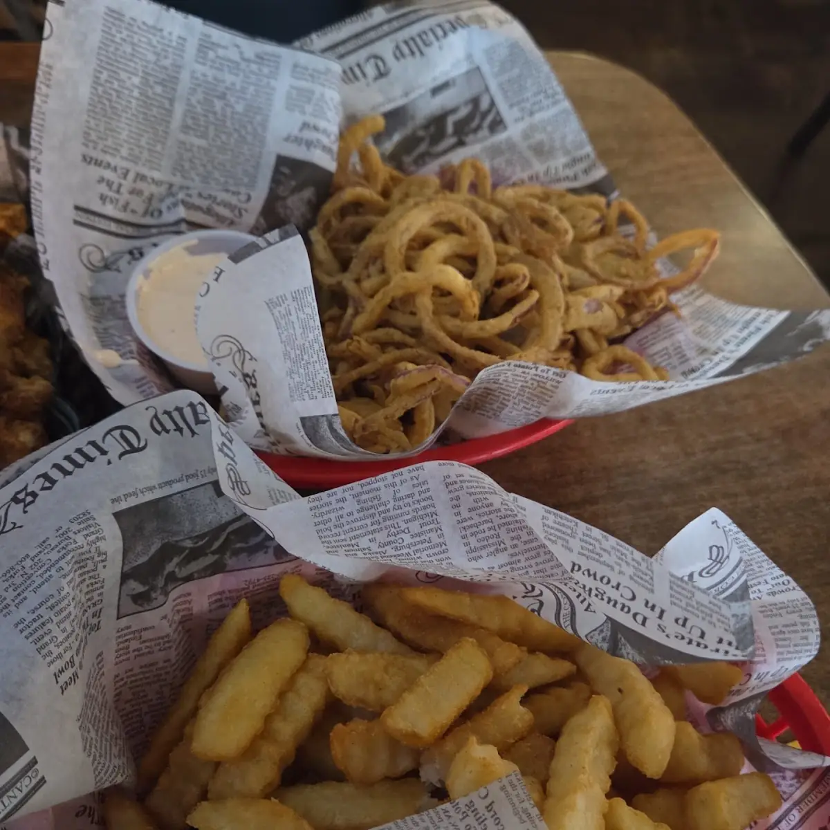 Shoestring Onion Rings and Fries