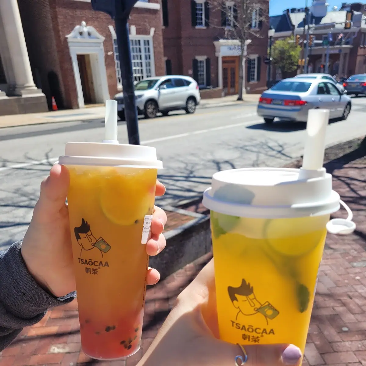 Iced Mango Green Tea w Milk Foam