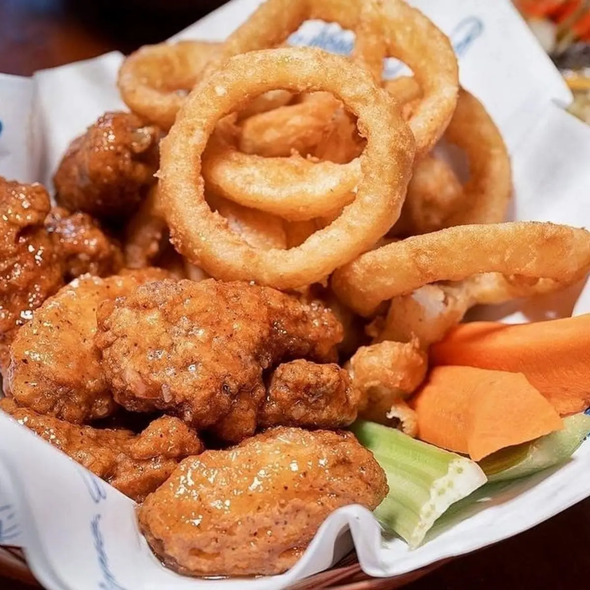 Chicken Wings and Fries, Wild Wing