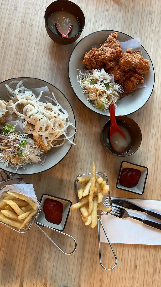 Snow Onion Fried Chicken