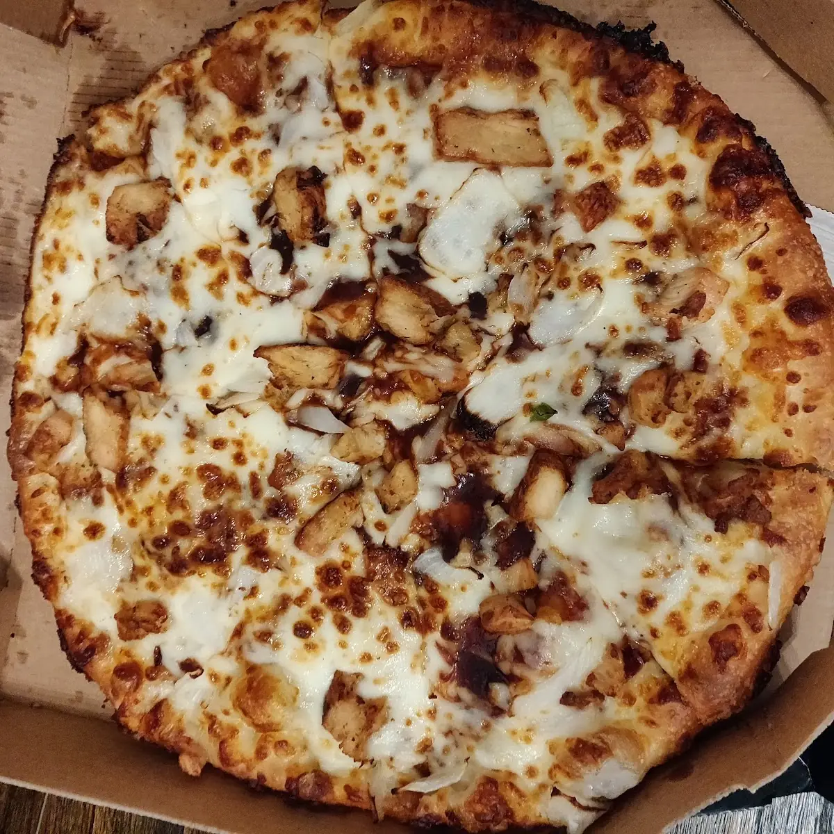 Chicken Mushroom Alfredo Pizza