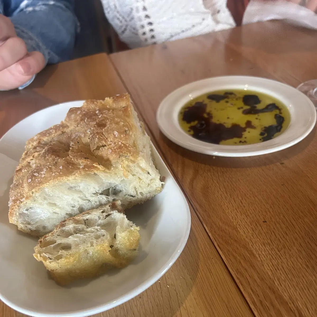 Bread with Olive Oil and Balsamic Vinegar, Olivea