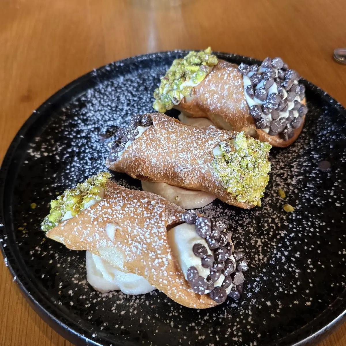 Sicilian Cannoli, Olivea