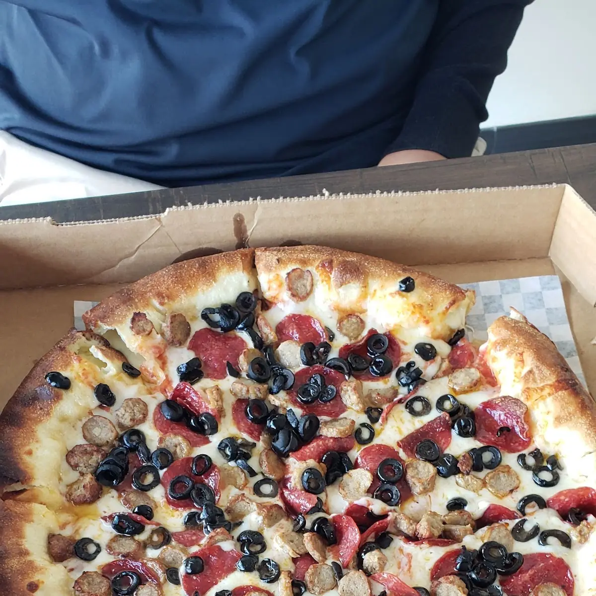 Stuffed Crust Pepperoni Black Olive Sausage