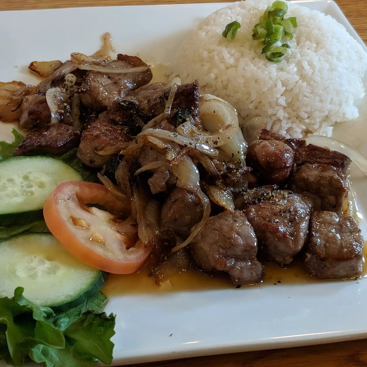 14 Shaking Beef Platter