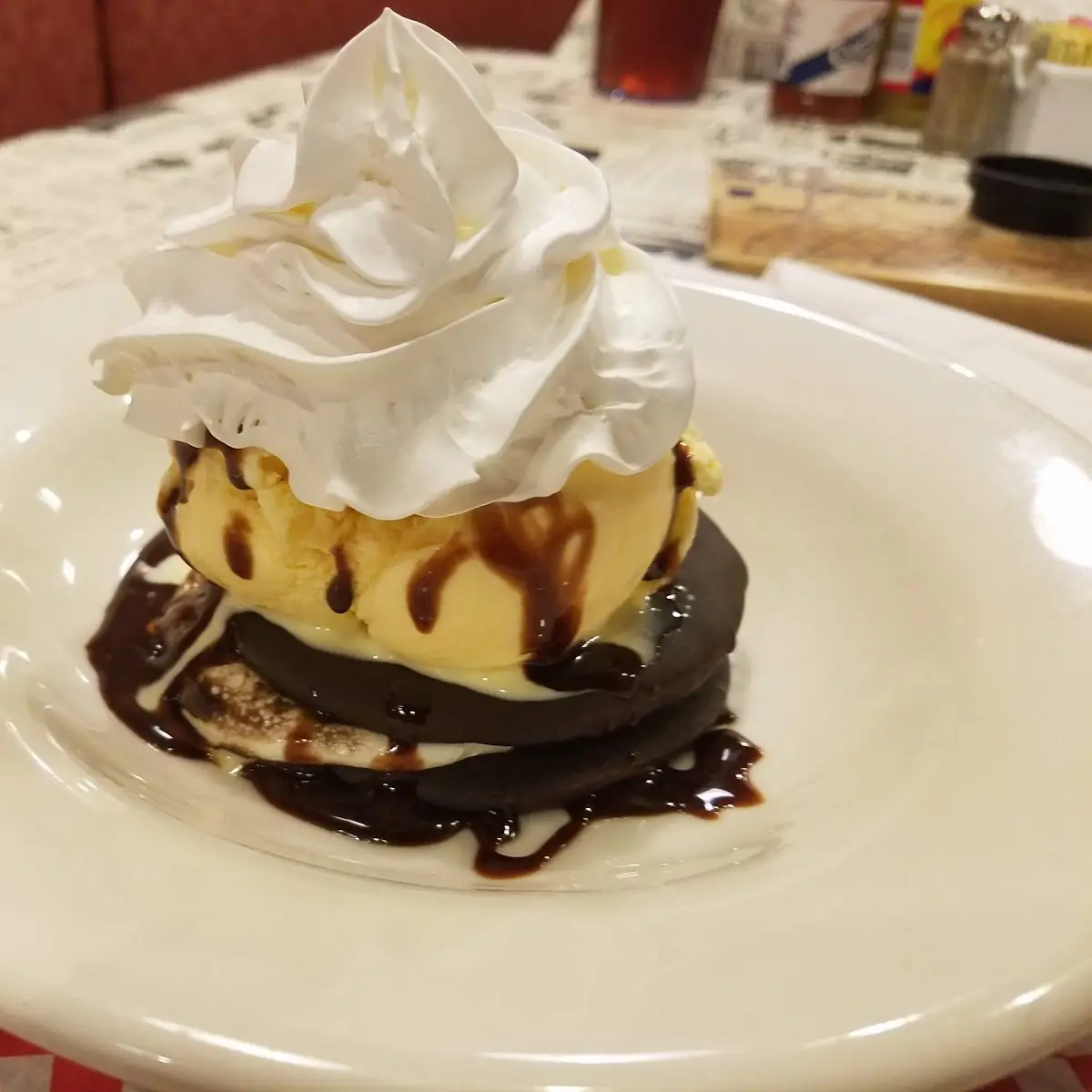 Moon Pie Sundaes