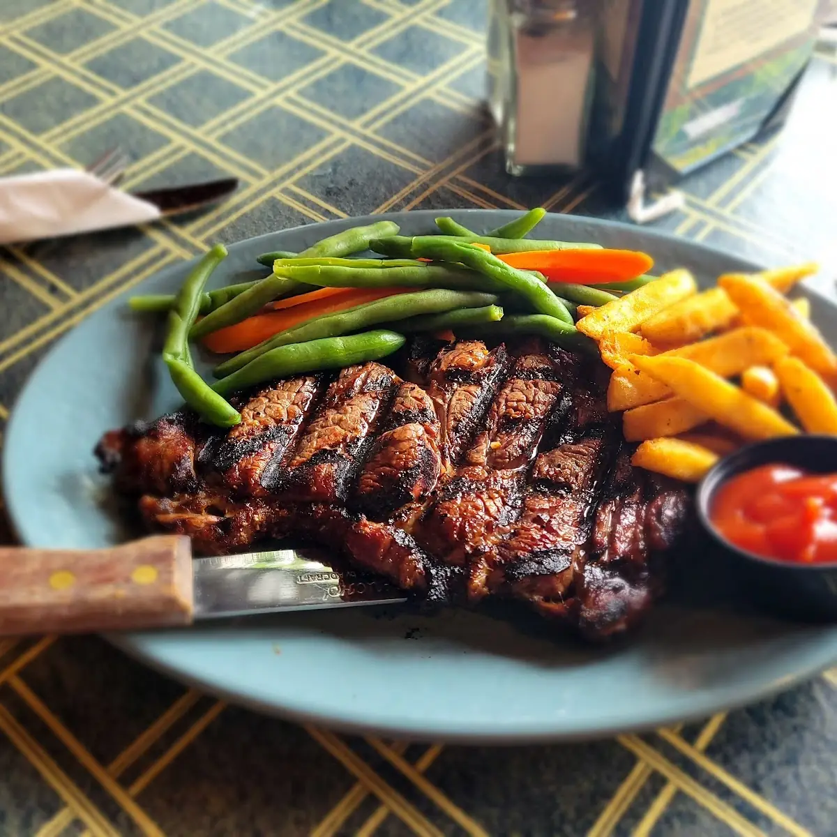 Char Grilled 14oz Rib Eye Steak