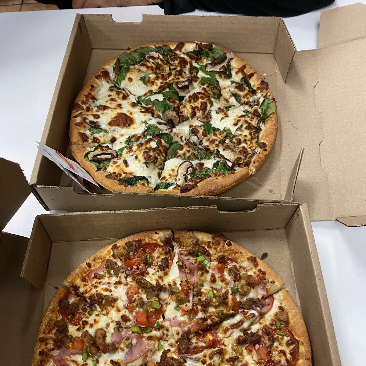 Spinach Pizza and Meat Pizza
