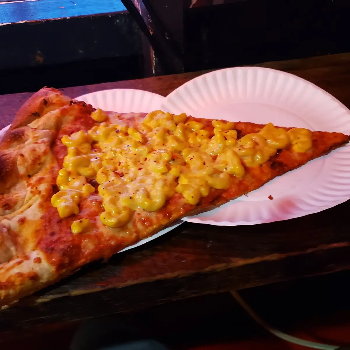 Mac' N Cheese Goodness in a Thick Long Slice