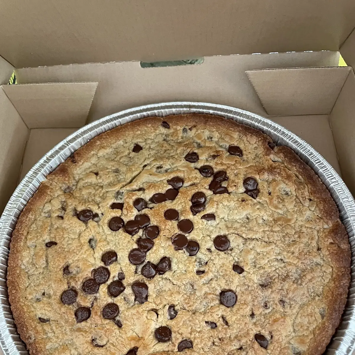 Chocolate Chip Cookie
