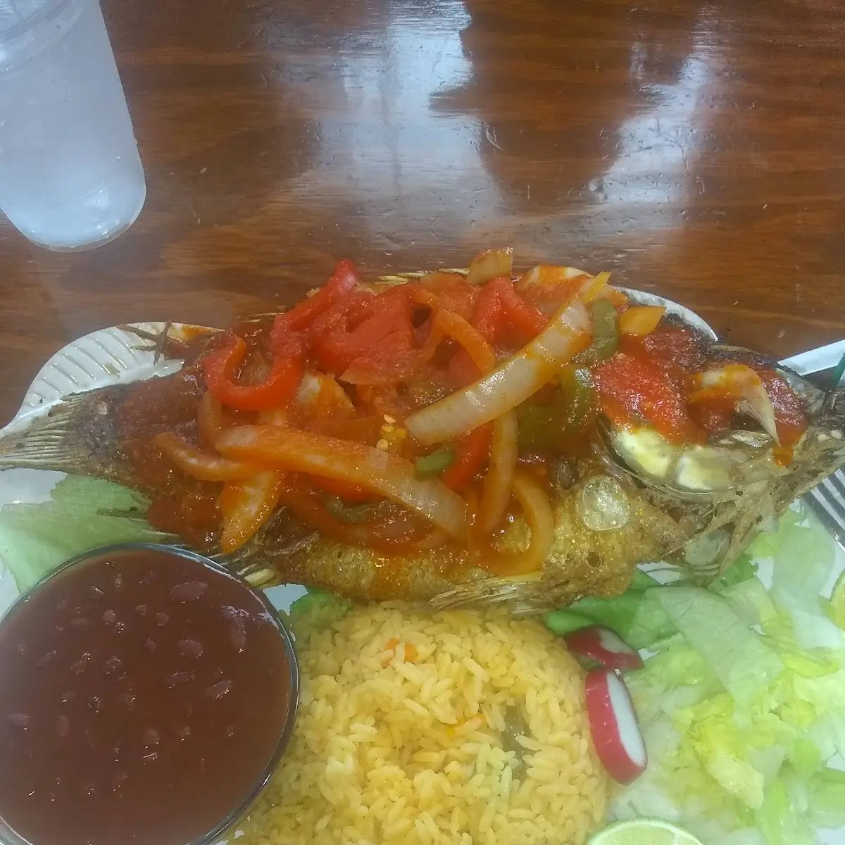 Mojarra En Salsa