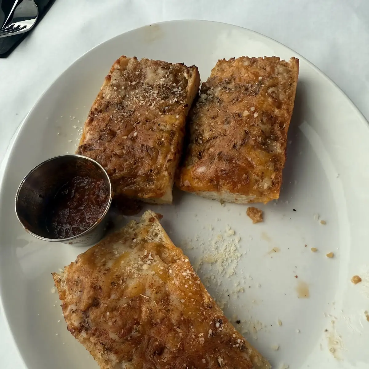 Garlic Bread with Marinara Sauce