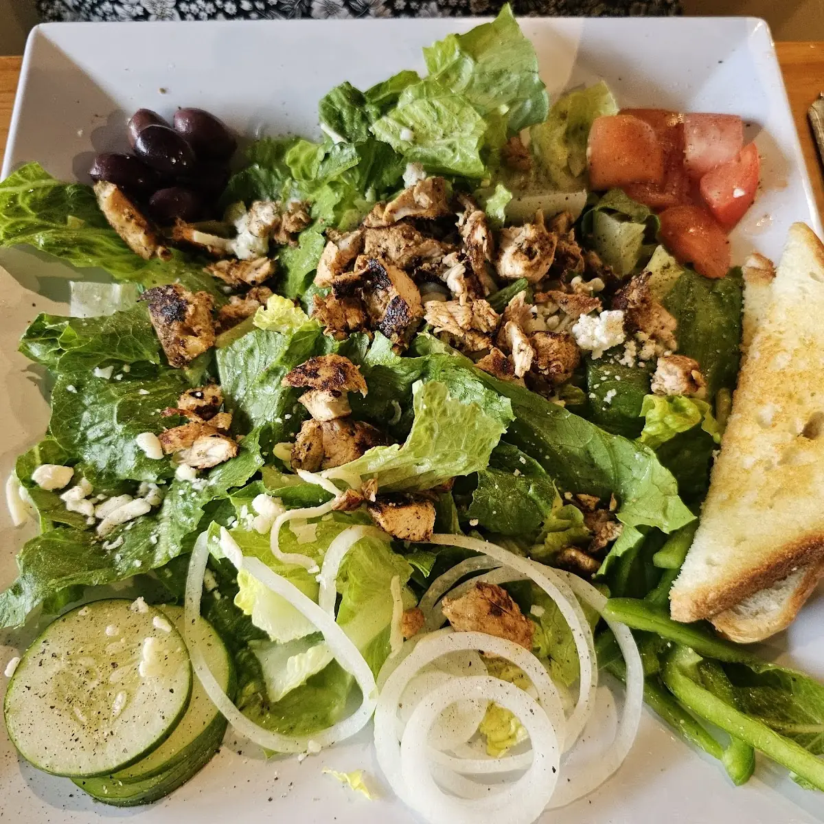 Crispy Chicken Salad