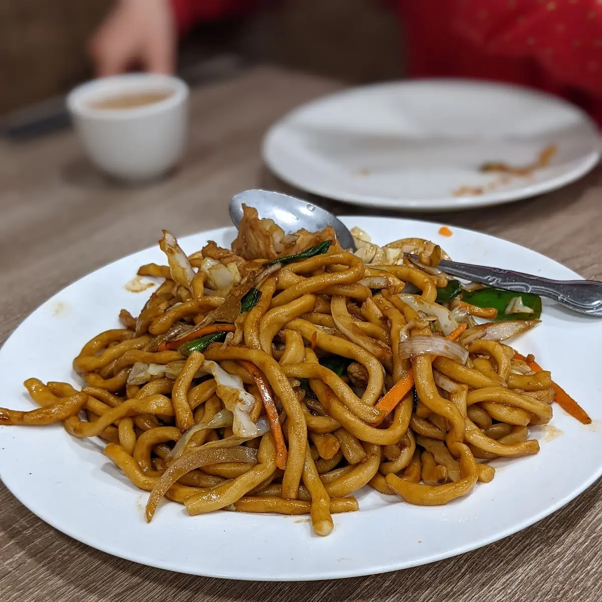 Shanghai-Style Chow Mein w Pork