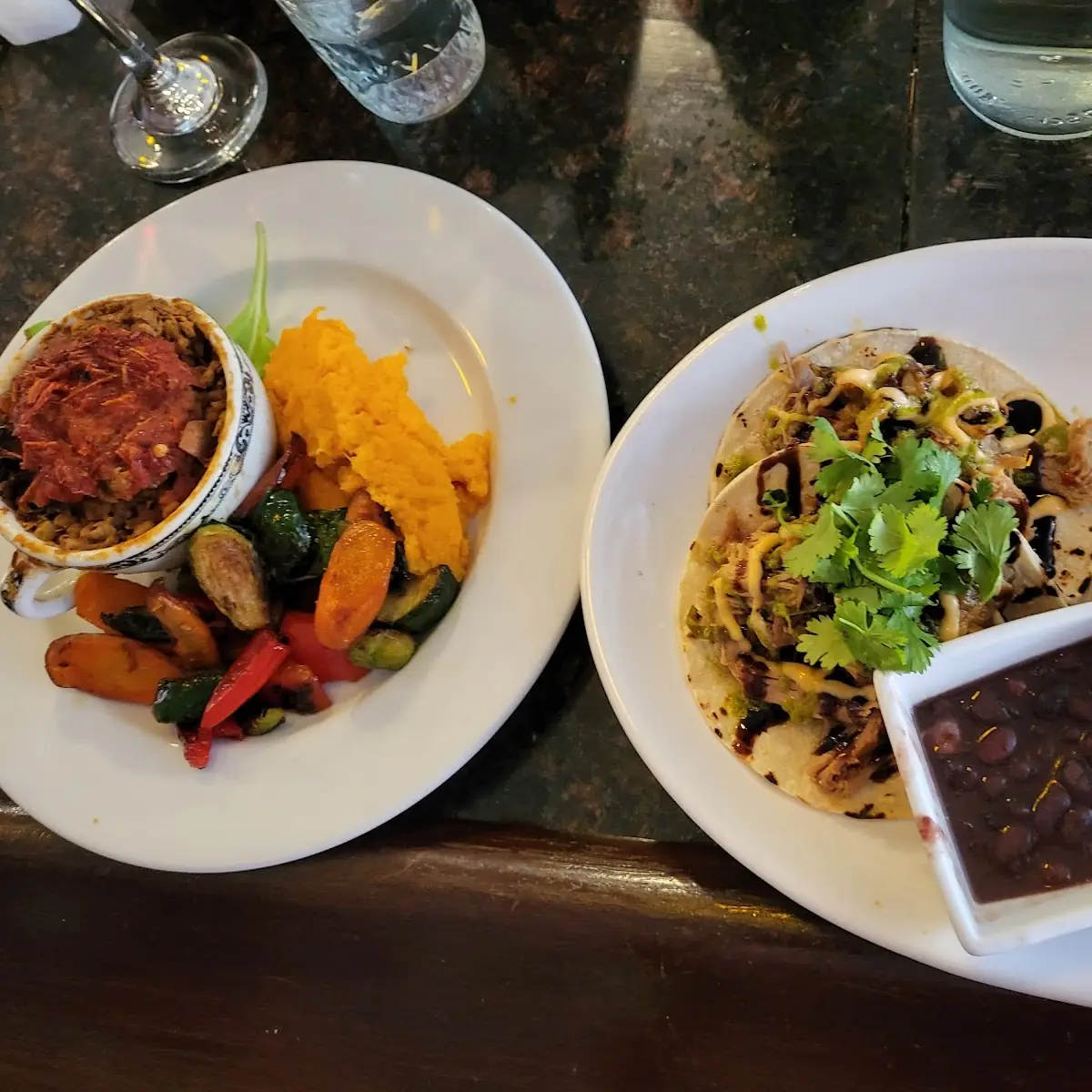 Spicy Pulled Pork Sizzler Platter