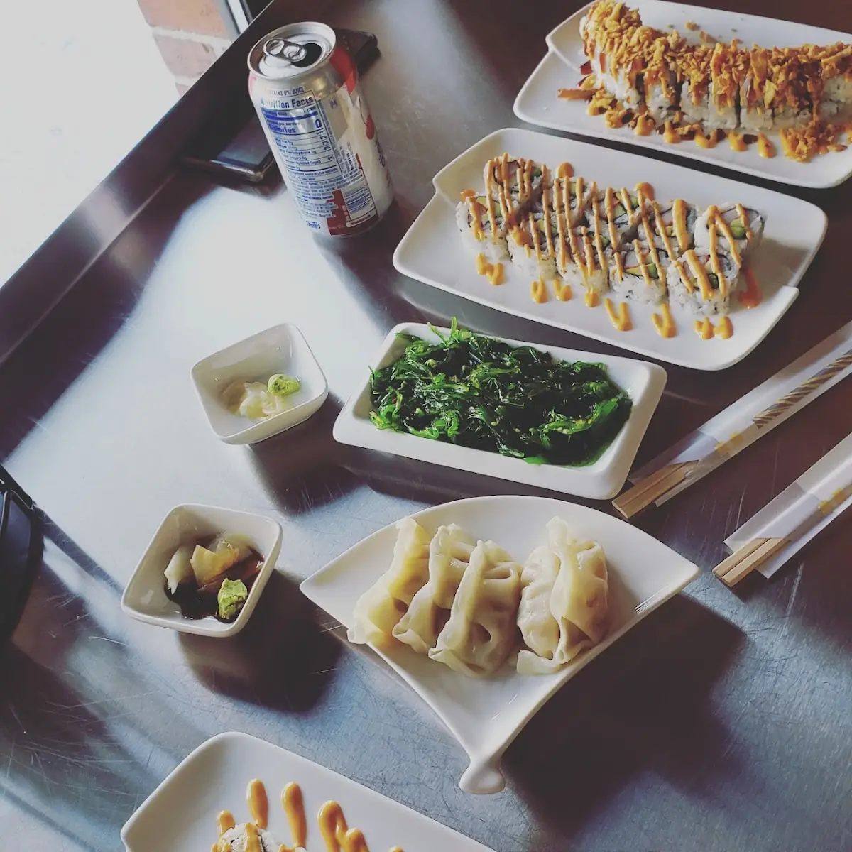 Dumplings and Seaweed Salad