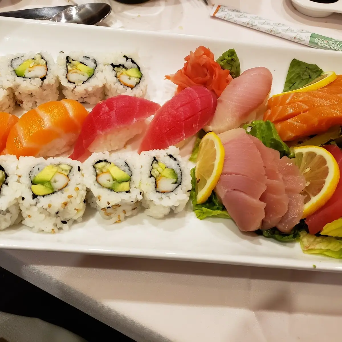 Sushi Deluxe