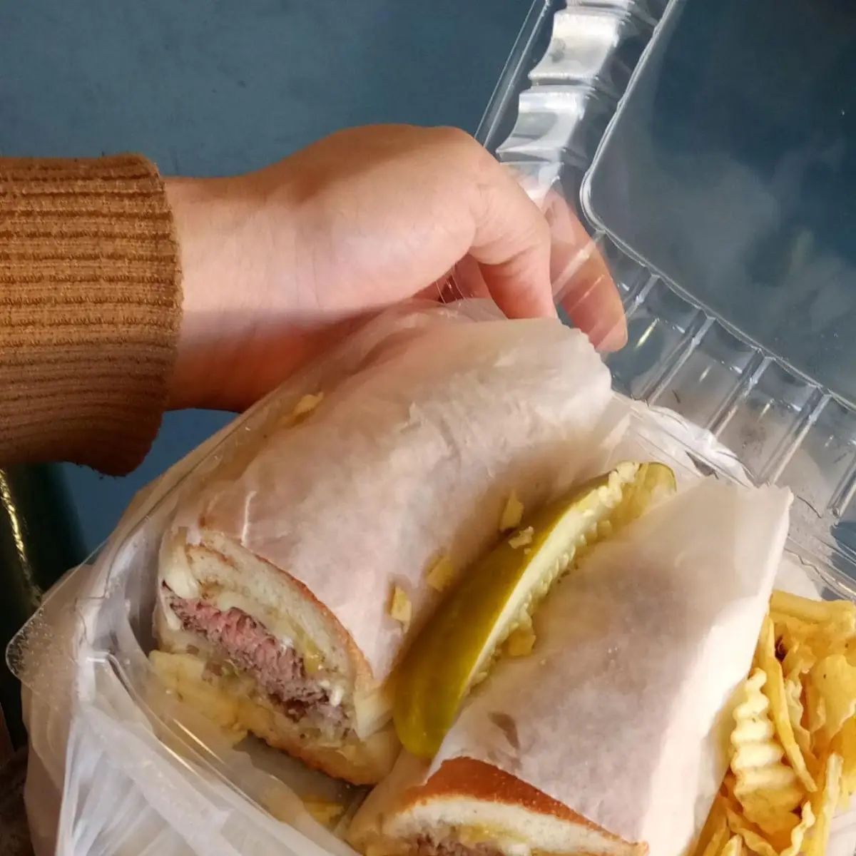 Hot Roast Beef Hero
