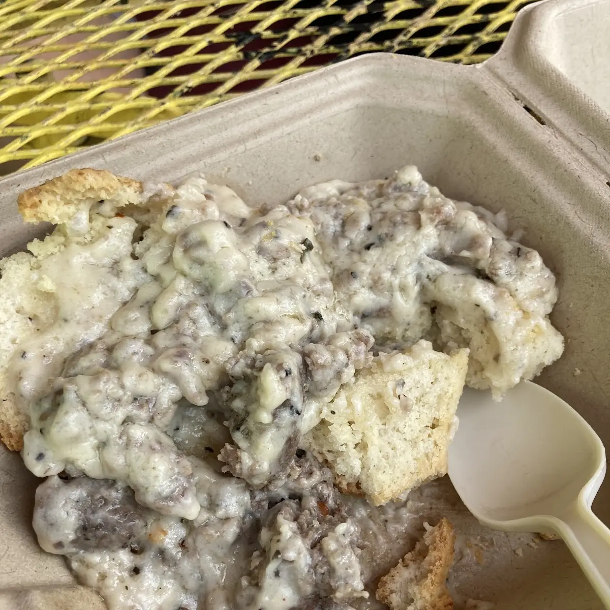 Mama Trey's Biscuits & Gravy
