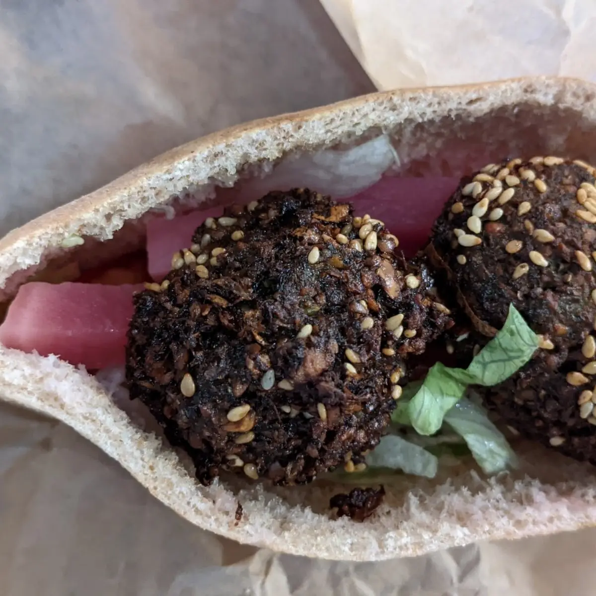 Small Falafel with Garlic Sauce
