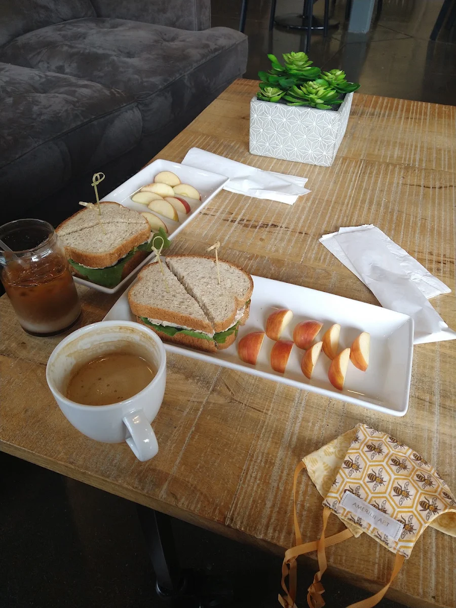 Chicken Salad Sandwich 9 Oz