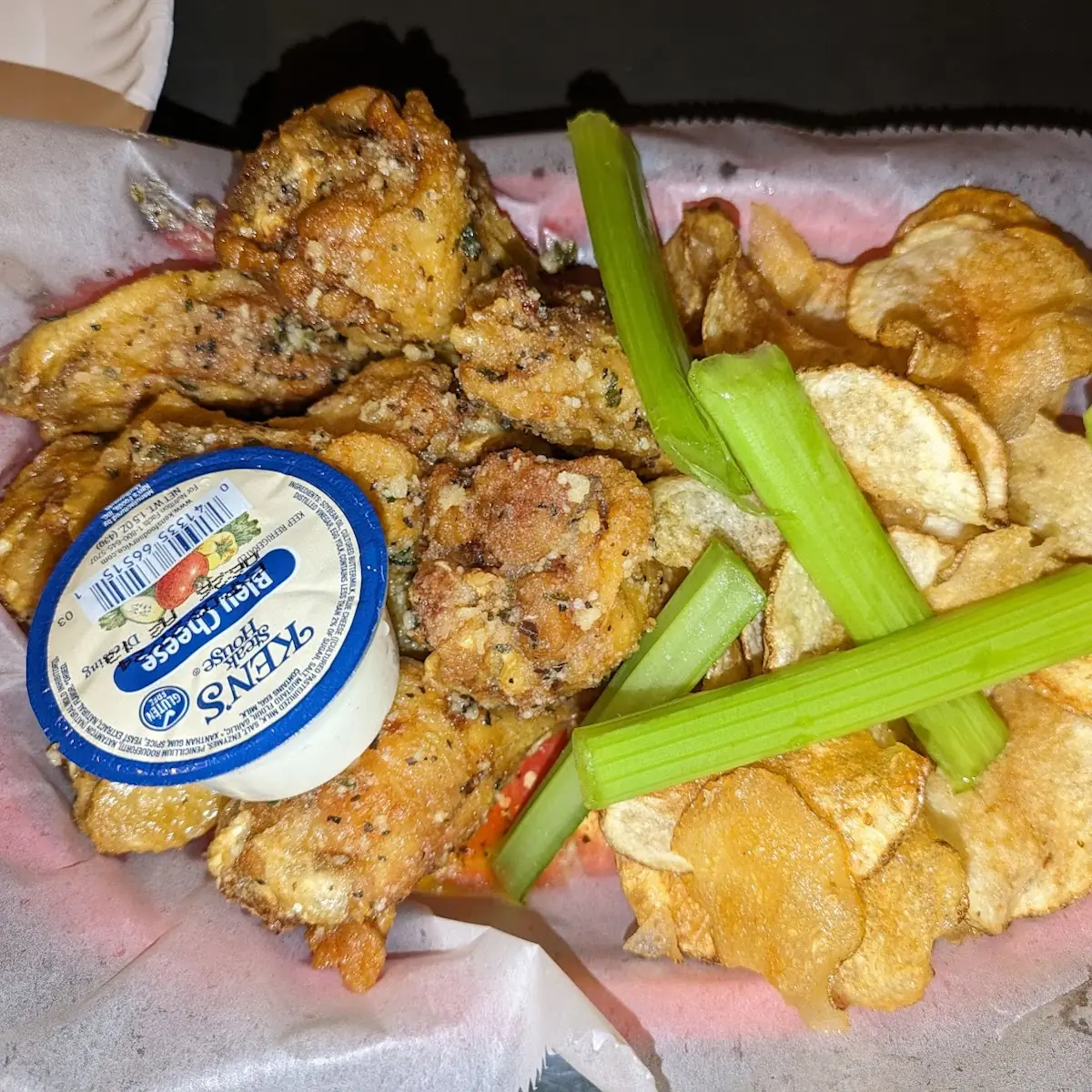 Arlic Parmesan Wings Combo
