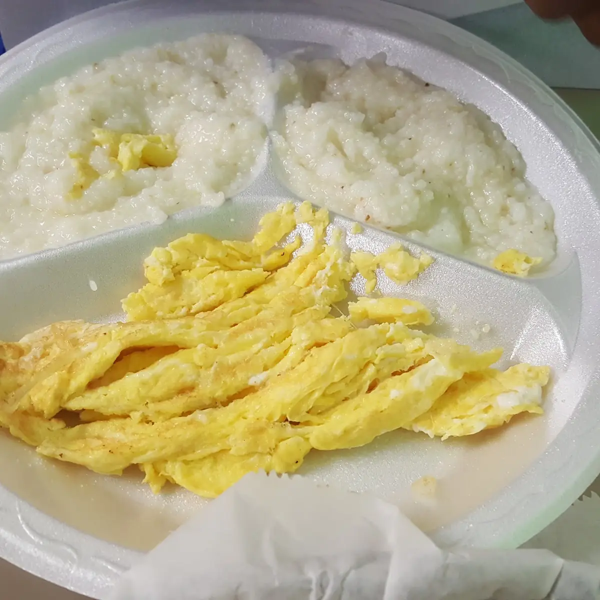 Scrambled Eggs with Grits