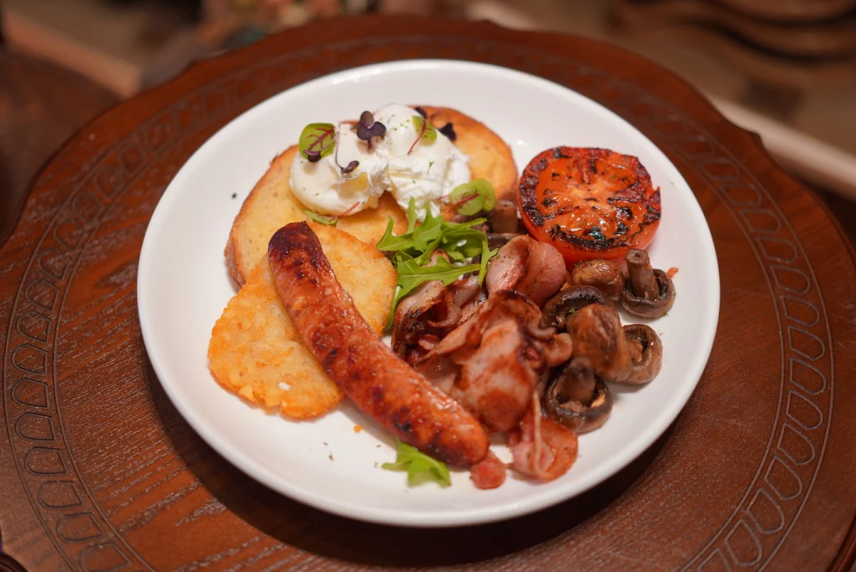 Mad Hatter's Breakfast, Wonder by Alice