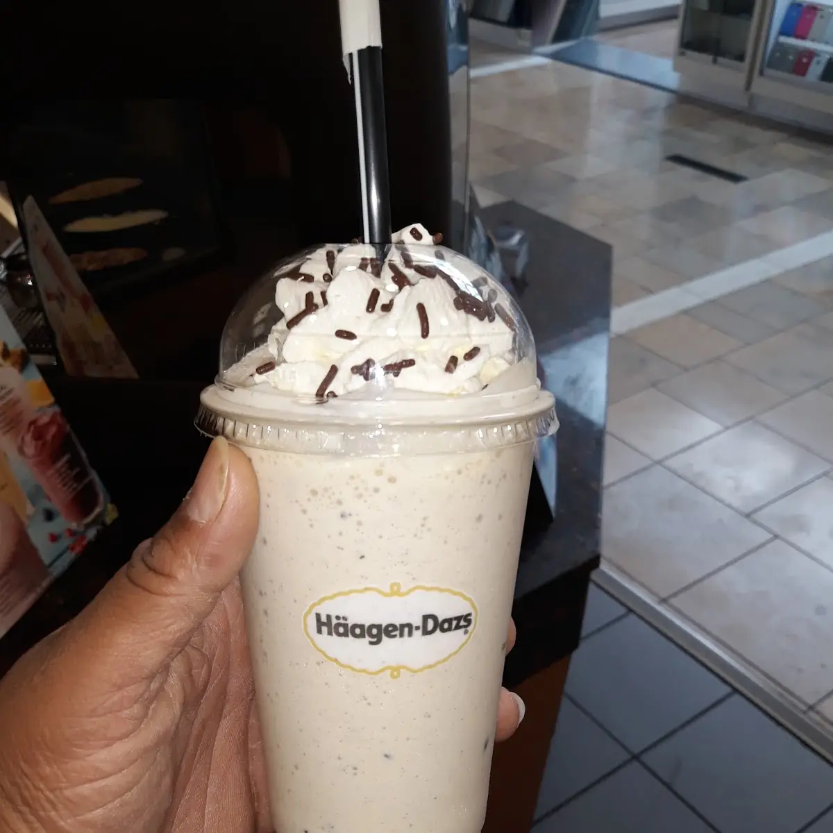 Cookies & Cream Milkshakes