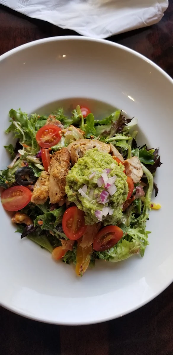 Salade Californienne, Pub du Parvis