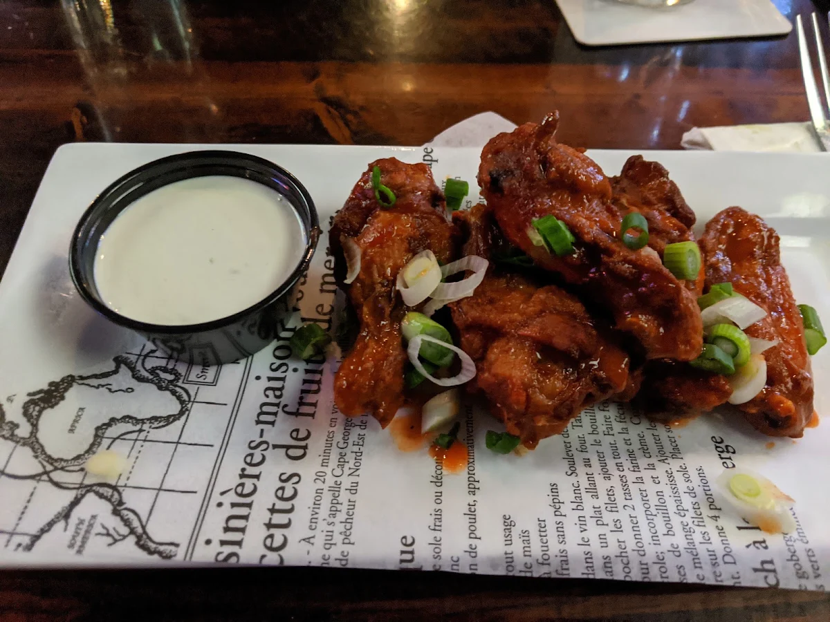 Wings, Pub du Parvis