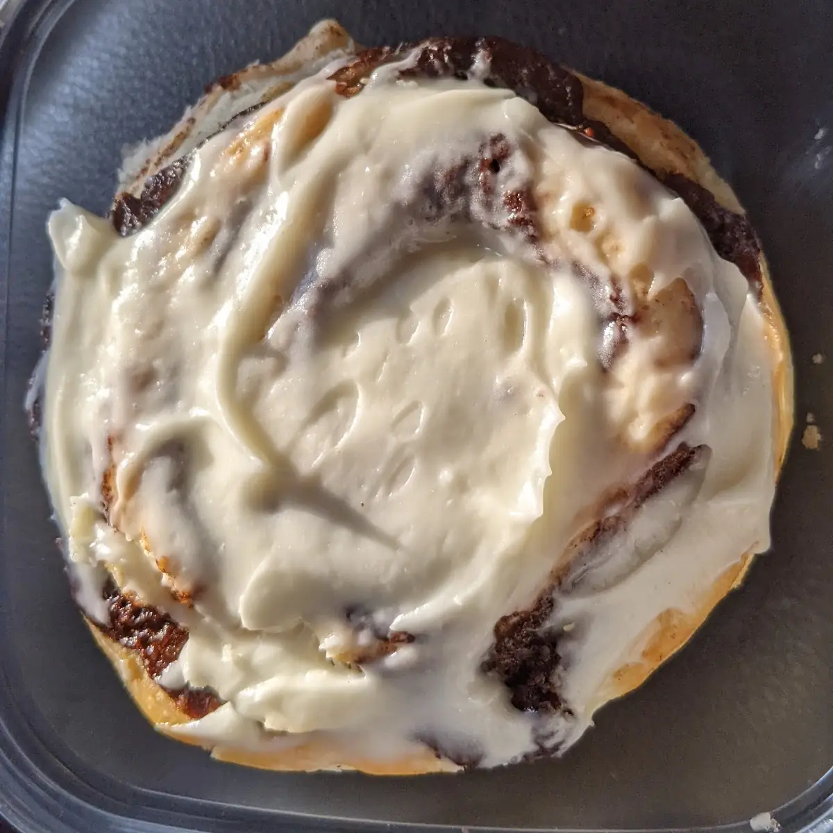 Fresh Hot Cinnamon Roll