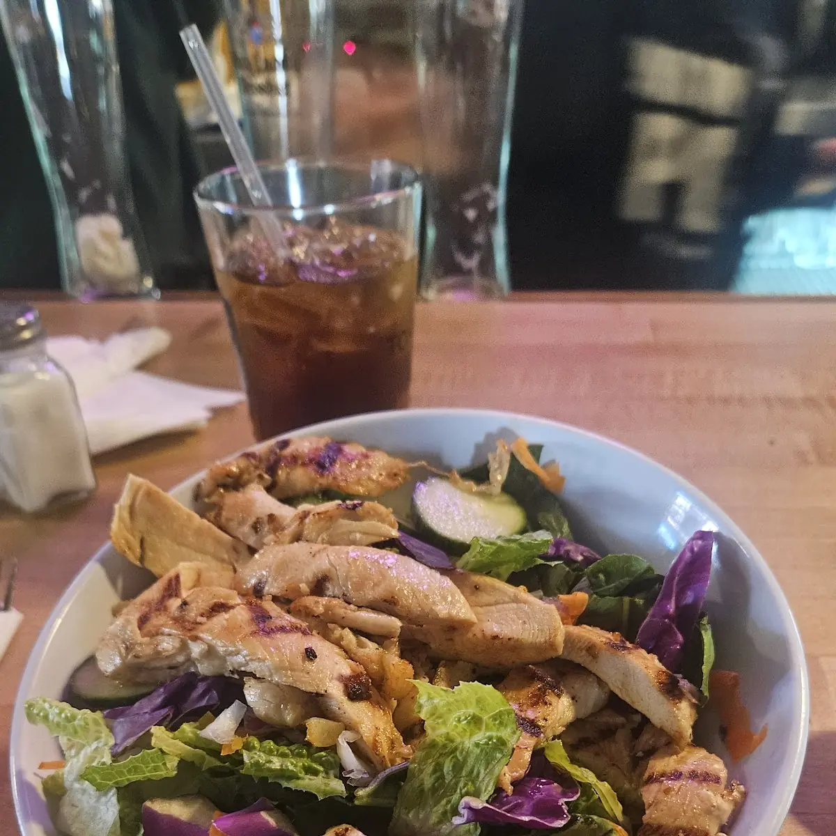 Garden Salad with Grilled Chicken