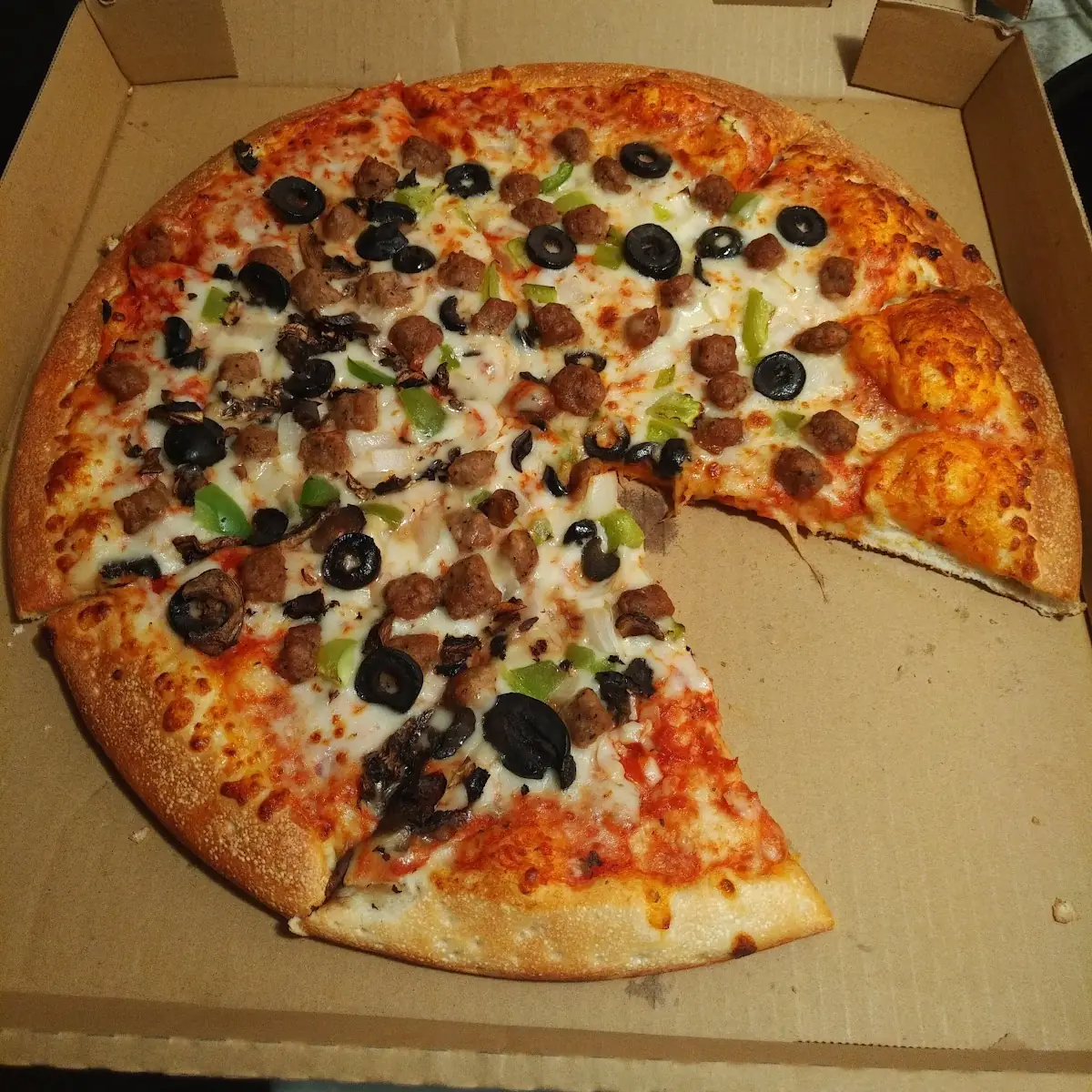 Sausage Mushroom Pizza
