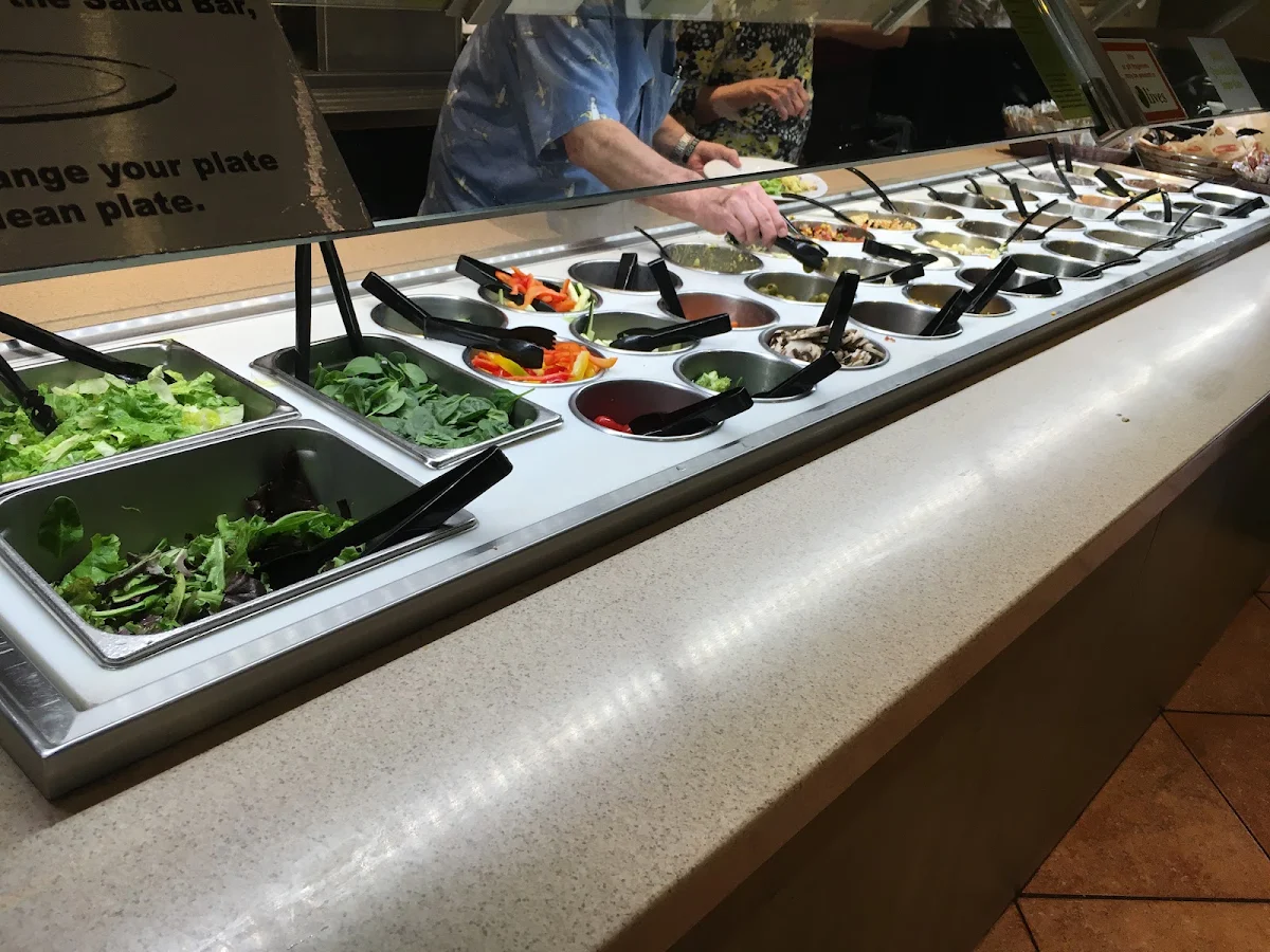 Fresh Salad Bar