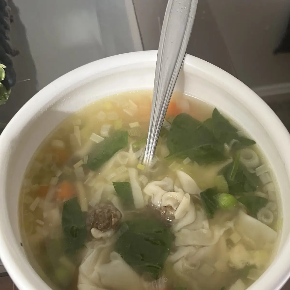 SO5. Spinach with Bean Curd Soup