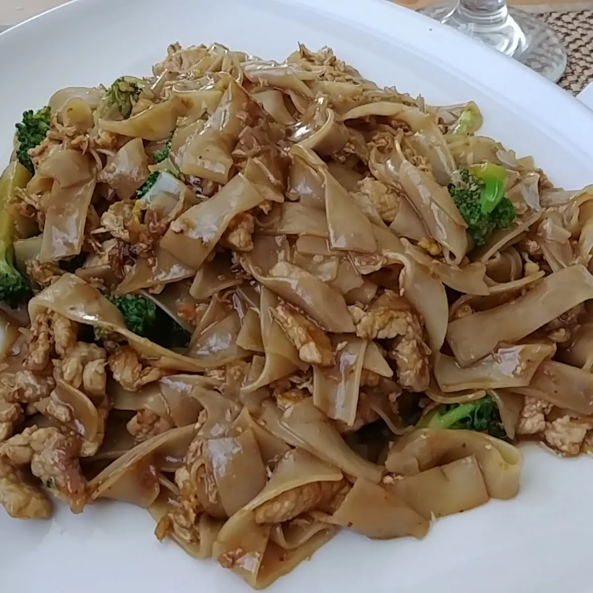 Pad See Ewe