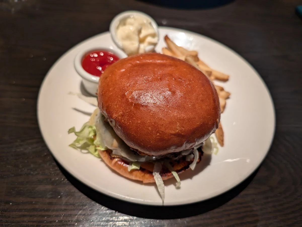 Keg Burger, The Keg Steakhouse + Bar - Place Ville Marie