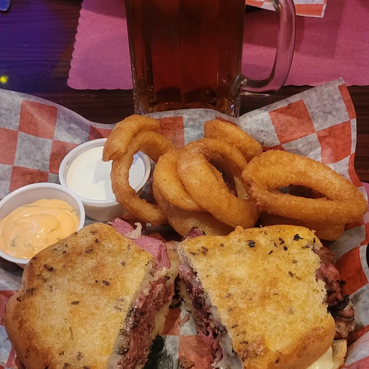 Drunken Cheese Burger