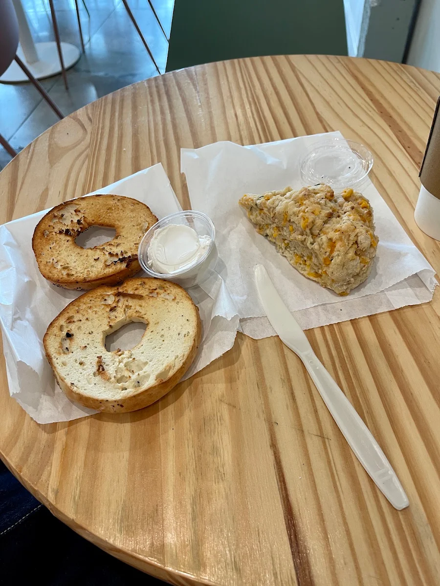 Bagel with Vegan Cream Cheese