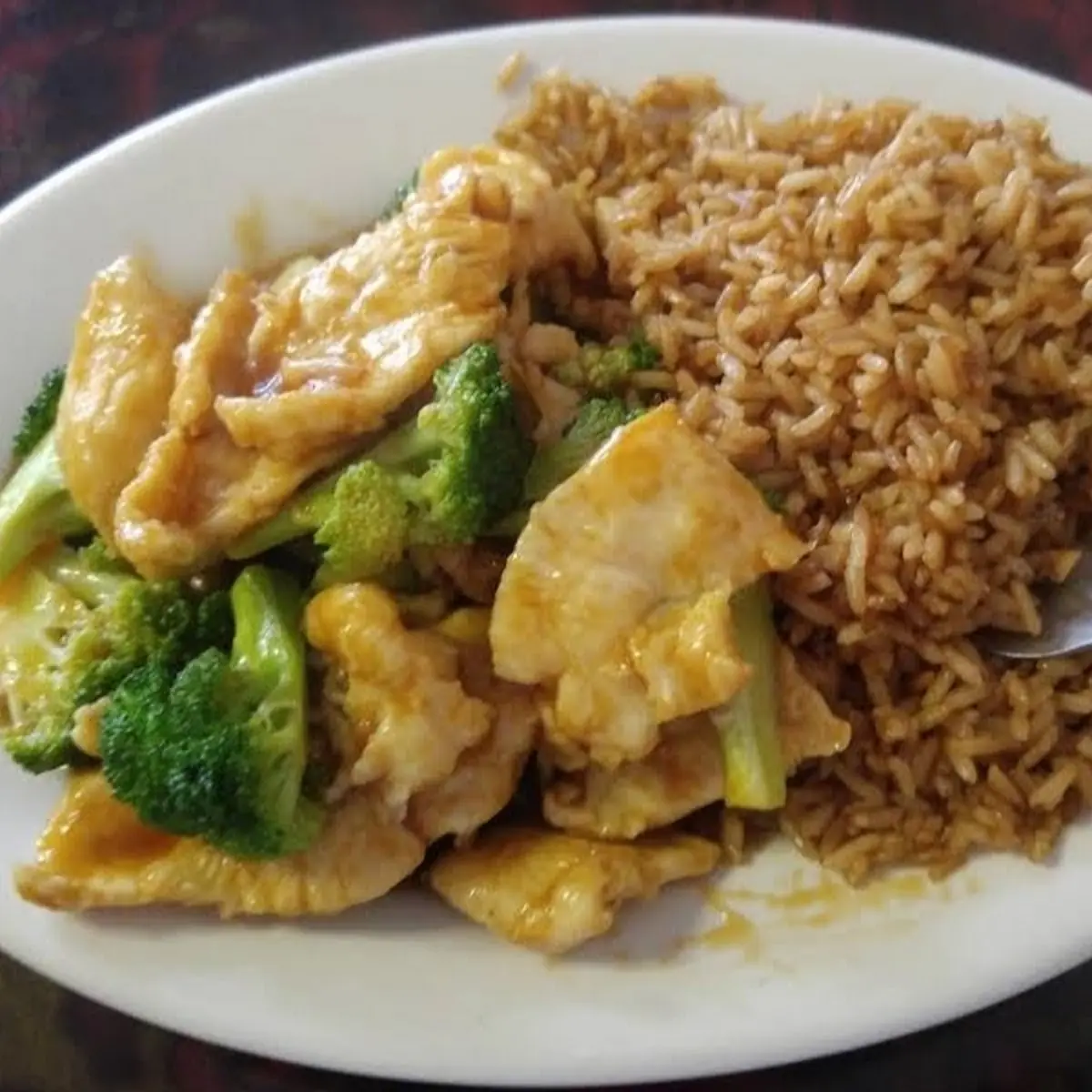Chicken and Broccoli with Garlic Sauce