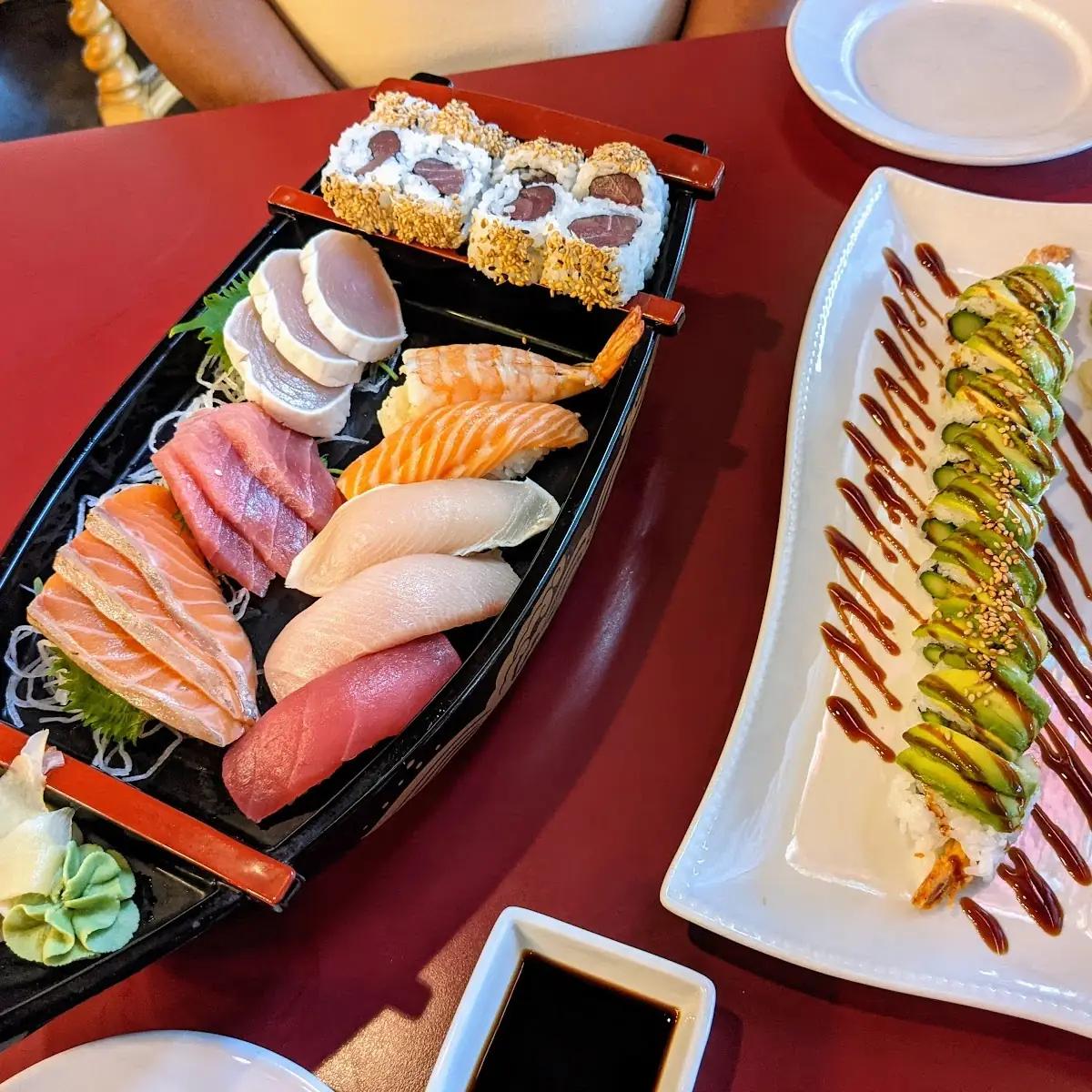 Boat for 1 Sushi & Sashimi Combination