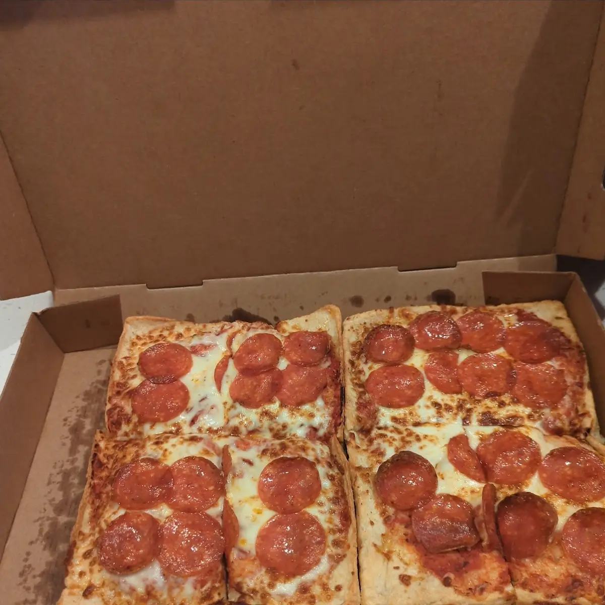 Pepperoni Deep Deep Dish Cheese Pizza