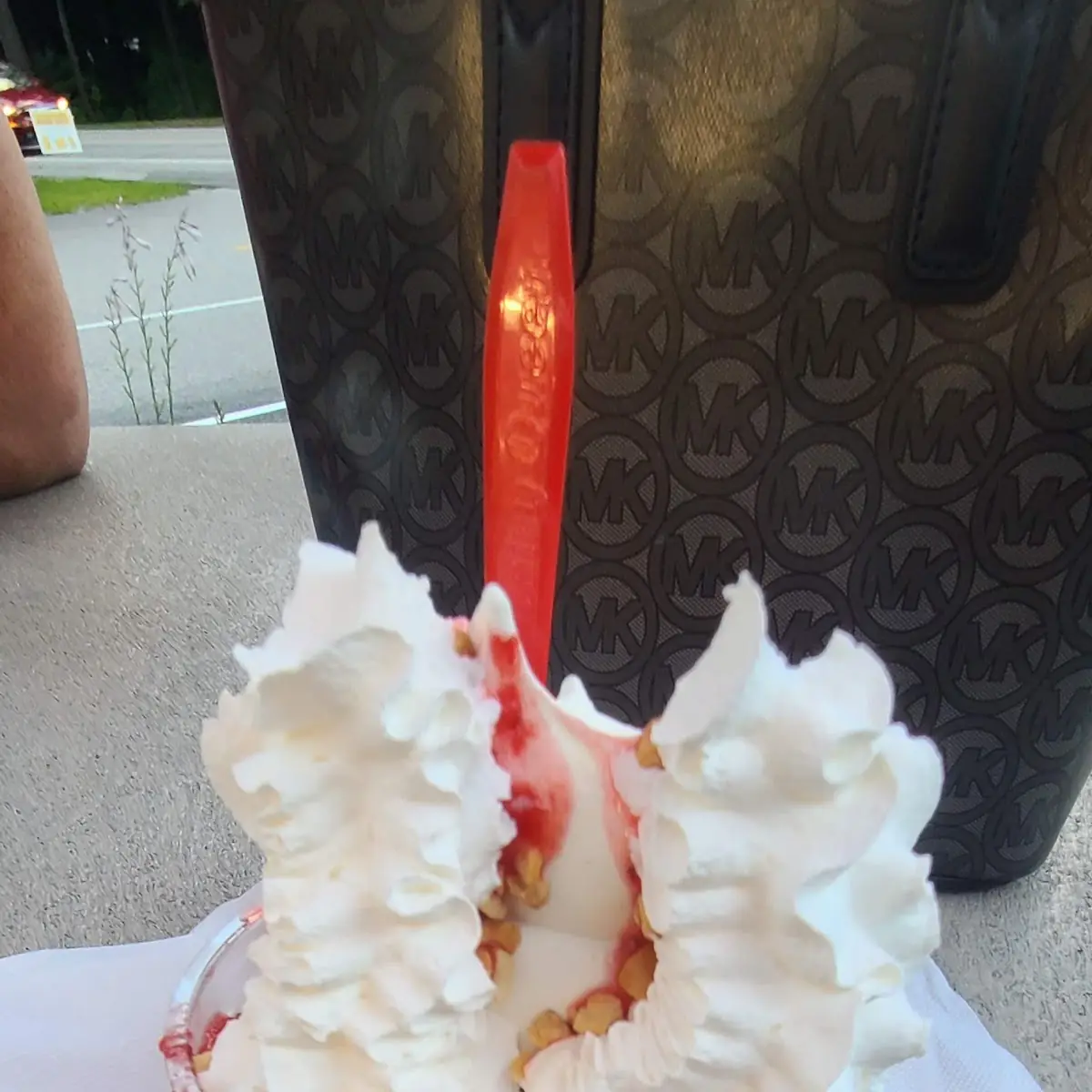 Strawberry Sundae