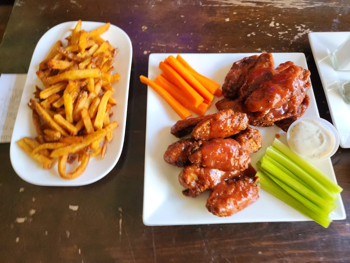 Famous Wings, The Dog's Bollocks Pub