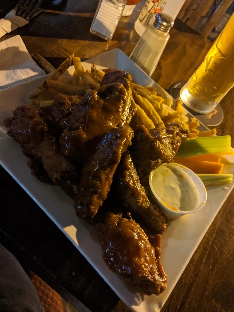Meaty Wings, The Dog's Bollocks Pub